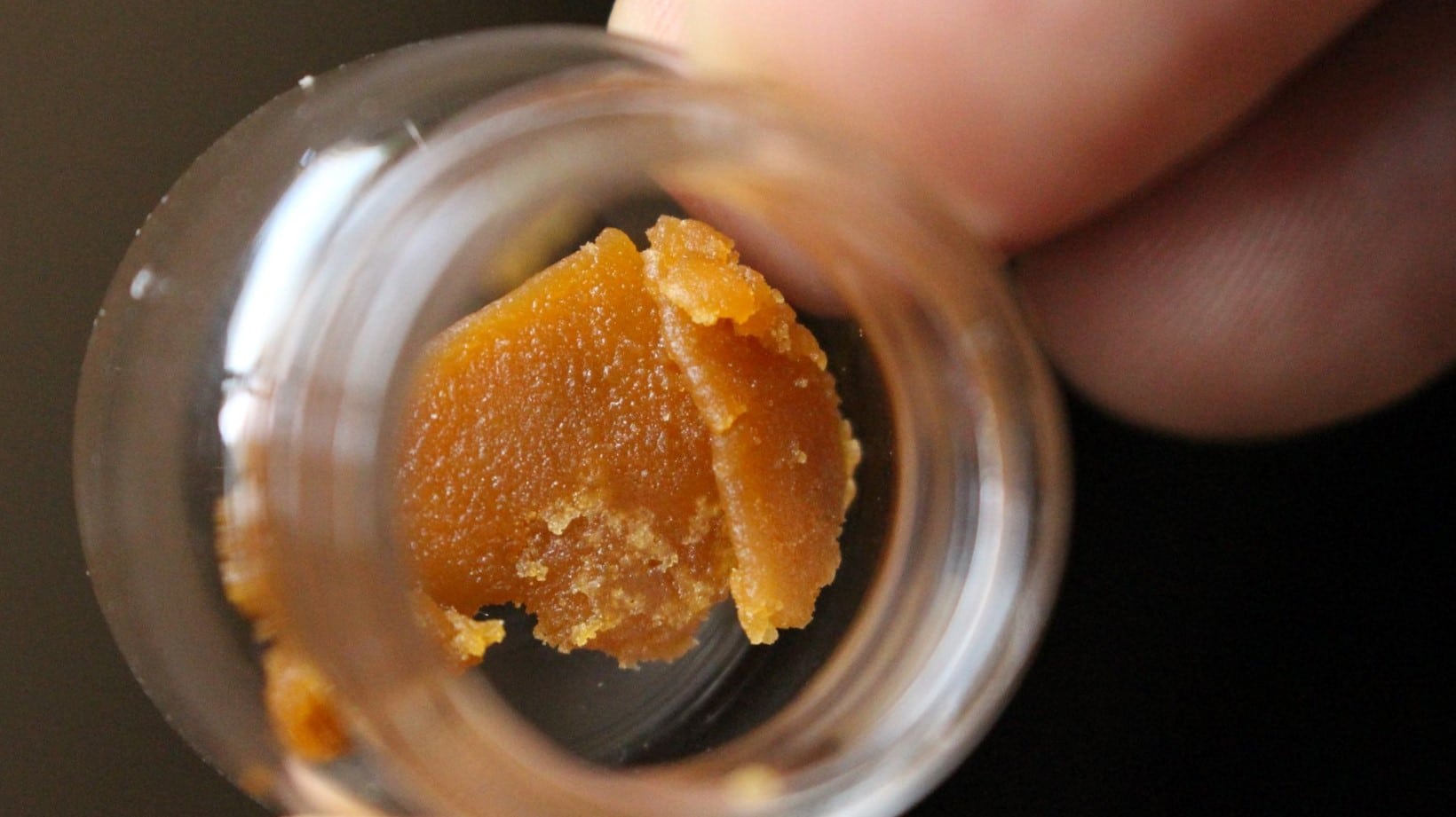 Exploring the Potential of HHC Wax: A Concentrated Cannabis Extract